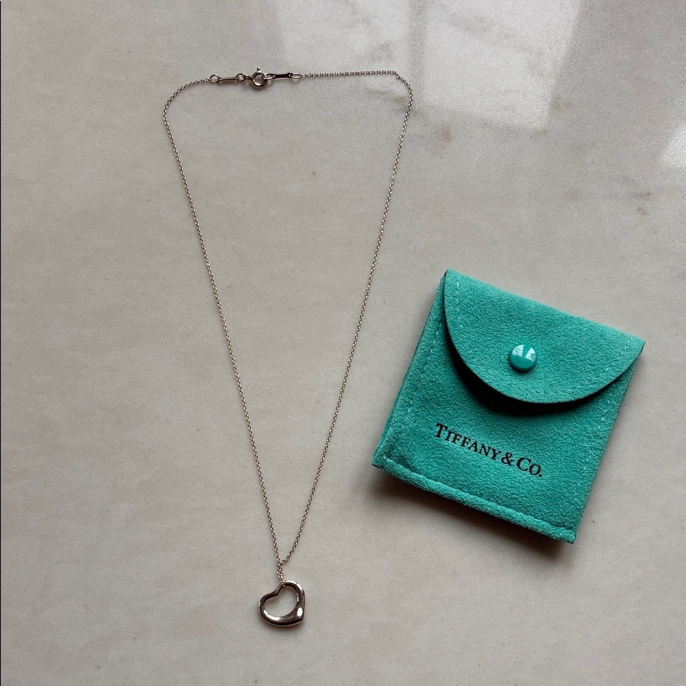 Tiffany & Co. Silver Open Heart Necklace Elsa Peretti